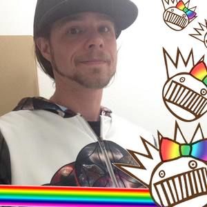 Meet your Posher, Brady